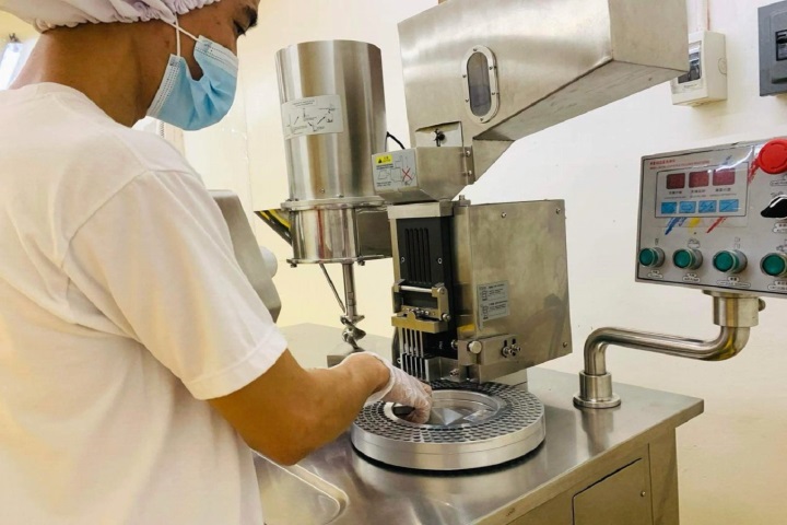 Powder Capsuling